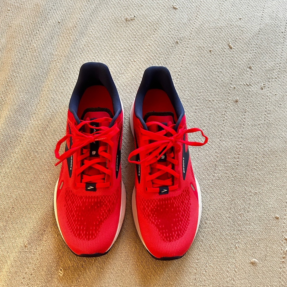Brooks Women’s Sneakers size 9